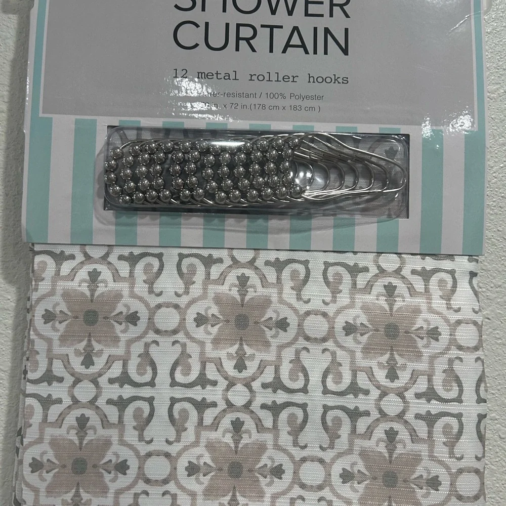 Homewear Jacquard Fabric Shower Curtain with 12 Hooks 70 x 72 in NEW